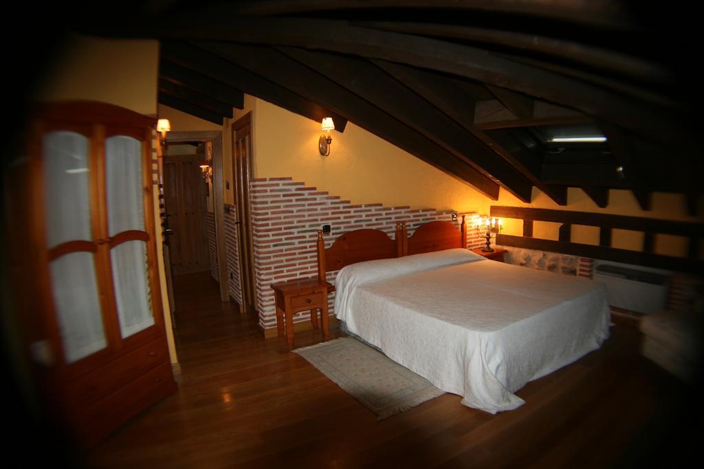 La Sinagoga Guest House Penaranda de Duero Phòng bức ảnh