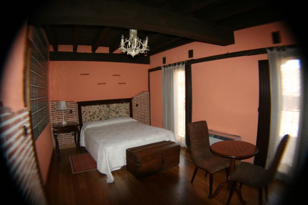 La Sinagoga Guest House Penaranda de Duero Ngoại thất bức ảnh